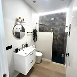 Apartman La Arquita, Tu En *
