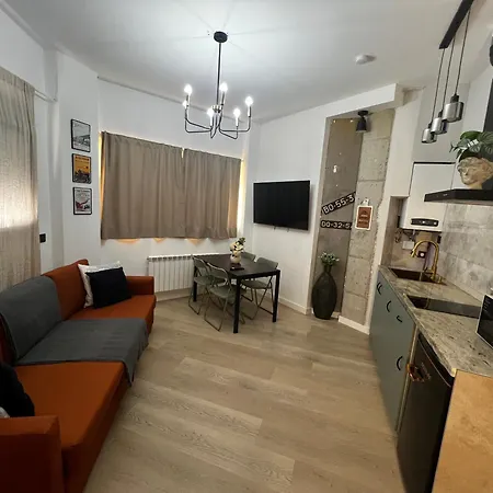 La Arquita, Tu En Valladolid