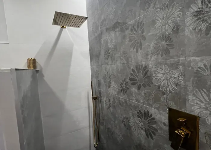 La Arquita, Tu En * Valladolid